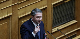 ΠΑΣΟΚ: Στρατηγική Κίνηση εν όψει Τσίπρα με "Πράσινο Μανιφέστο"