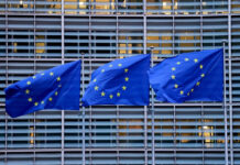 ΕΕ vs Τραμπ: «Δεν θα διστάσουμε να προστατεύσουμε τα συμφέροντά μας»