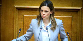 Αχτσιόγλου: Μισθοί τελευταίοι στην Ελλάδα – Πρωτομαγιά αγώνας ζωής