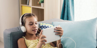 Προσοχή Γονείς: Παιδικά βίντεο στο YouTube από… ; Τι πρέπει να ξέρετε!