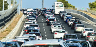 Ακινητοποίηση οχήματος στην Αθηνών-Λαμίας προκαλεί προβλήματα στην κυκλοφορία