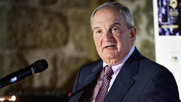 4f99c339-b293-4988-9c7a-beae4a47a4b3.jpg