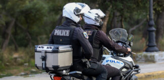 Απάτη στο Ψυχικό: Υπάλληλοι ΔΕΔΔΗΕ έκλεψαν 300.000€ σε κοσμήματα και κειμήλια