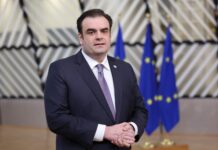 Δramατικό Eurogroup: Πιερρακάκης για Ορμούζ, πληθωρισμό & στέγαση