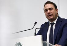 ΠΑΣΟΚ: «Εκλογές τώρα» – Ο Τσουκαλάς κατηγορεί τον πρωθυπουργό για απομάκρυνση από την πραγματικότητα