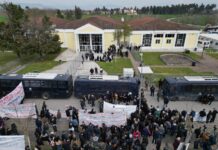 Τέμπη: Πόσοι θα παρακολουθήσουν την πρώτη δίκη για το τραγικό δυστύχημα;