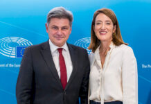 Φαραντούρης-Μέτσολα: Ποια θέματα συζητήθηκαν στο Ευρωπαϊκό Κοινοβούλιο
