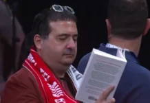 Αντισυμβατικός ιδιοκτήτης Χάποελ: Διάβαζε βιβλίο πριν το τζάμπολ με Ρεάλ!