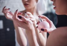 Γυναίκες και ανδρικά αρώματα: Το επόμενο trend; 5 επιλογές που κλέβουν καρδιές