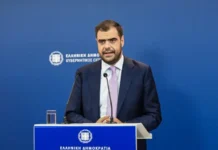 Μαρινάκης: Το ΠΑΣΟΚ κινδυνεύει με «Κόμμα Βυζάν» αν συνεχίσει…