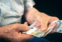 Μουσουττας: Σκληρή απάντηση για την κατώτατη σύνταξη – «Τέλος οι αυταπάτες»