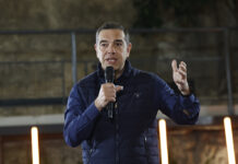 Τσίπρας στον Ράμα: «Δεν μου κουνάτε το δάχτυλο για τον εθνικισμό»
