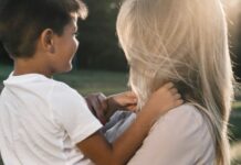 «Me time» μητέρας: Η αόρατη λίστα της καθημερινότητας