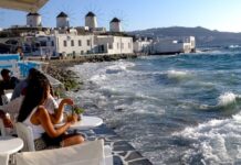 ΑΑΔΕ: 4.000 έλεγχοι σε τουριστικές περιοχές – Ποιοι επιχειρηματίες μπαίνουν στο μικροσκόπιο