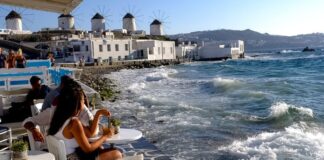ΑΑΔΕ: 4.000 έλεγχοι σε τουριστικές περιοχές – Ποιοι επιχειρηματίες μπαίνουν στο μικροσκόπιο