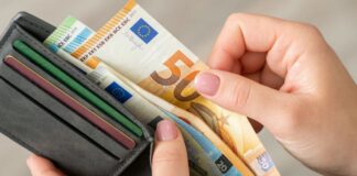 Συμπεριφορά όταν τακτοποιείτε χρήματα: Τι αποκαλύπτει για εσάς η ψυχολογία;