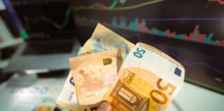 e-ΕΦΚΑ & ΔΥΠΑ: Ποσά και δικαιούχοι – Πότε έρχονται οι πληρωμές 2.5 δισ. ευρώ