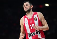 Παπανικολάου: Νέες θρυλικές στιγμές για τον Ολυμπιακό μετά την ανανέωση – (vid)