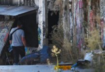 Θρίλερ στην Κυψέλη: Προφυλακιστέοι για εγκληματική ενέργεια, αναμένονται αποτελέσματα νεκροψίας