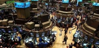 Wall Street: Ράλι ημιαγωγών και χαλάρωση εντάσεων ανεβάζουν τους δείκτες
