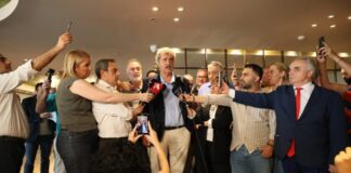 Πολάκης: Επιστρέφω στην Κ.Ο. ΣΥΡΙΖΑ και κατεβαίνω για πρόεδρος