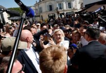 Λεπέν: Ανοδική τροχιά στις δημοσκοπήσεις παρά την καταδίκη – Αδιαμφισβήτητο φαβορί για την προεδρία