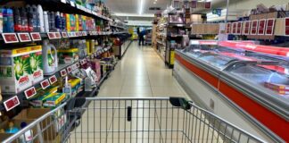 Άνοιξε στην Ελλάδα το πρώτο σούπερ μάρκετ όπου όλα κοστίζουν 1 εupώ και αμέσως έγινε viral χωρίς διαφήμιση -kalimera-ellada.gr