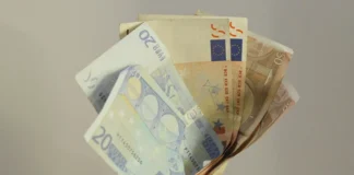 Προστασία Καταθέσεων: Οδηγός για Αποφυγή Κατασχέσεων Τραπεζικών Λογαριασμών