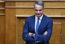 Μητσοτάκης: «Λαϊκισμός» από τον Ανδρουλάκη, «φόβος» ΝΔ για Τσίπρα