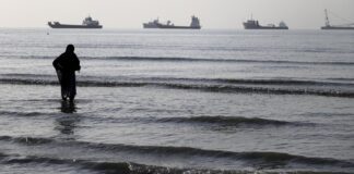 Συνεχίζεται ο Εμπορικός Πόλεμος: Ναυτικός Θύμα στις Γεωπολιτικές Σκακιέρες