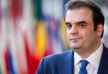 Πιερρακάκης: Πρόωρη αποπληρωμή χρέους – Κέρδος 30 εκατ. ανά 1 δισ. σε τόκους