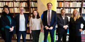 Ελληνοαμερικανοί δωρητές στηρίζουν Ελληνικές Σπουδές στο Πανεπιστήμιο La Trobe