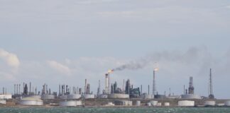 ΗΠΑ: Συνομιλίες για μερίδιο πετρελαίου Βενεζουέλας