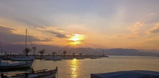 Ναύπλιο: Σκηνικό «απόδρασης» και ρεκόρ κρατήσεων στην πρώτη πρωτεύουσα