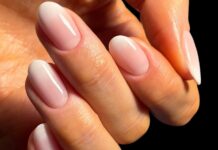 Naked Nails: Η Τάση στο Μανικιούρ για Φυσική Λάμψη & 4 Βερνίκια