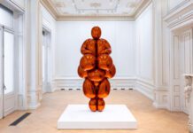 Παράταση Έκθεσης Jeff Koons: Η «Αφροδίτη» του Lespugue Μαγνητίζει το Κοινό
