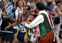 Αθήνα 2004: Η άγρια επίθεση στον μαραθωνοδρόμο ντε Λίμα που συγκλόνισε