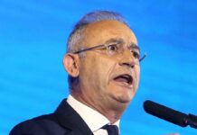 Αβέρωφ Νεοφύτου: «Ασχολούμαστε με διακοπές αντί για λύση στο Κυπριακό»