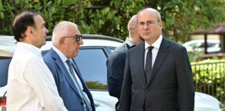 Στέφανος Μάνος: Το τελευταίο «αντίο» σε έναν πολιτικό με διαδρομή