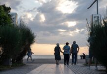 Συντάξεις σε κίνδυνο: Χρέη προς Ασφάλιση μπλοκάρουν χιλιάδες συνταξιούχους