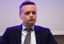 Δούκας στα Παραπολιτικά 90,1 για Κυψέλη: ” Έχουν διενεργηθεί πραγματογνωμοσύνες σε 14 κτήρια, υπάρχουν καθιζήσεις – “Να σεβαστούμε τους κατοίκους και τις περιουσίες τους” Δούκας στα Παραπολιτικά 90,1 για Κυψέλη: " Έχουν διενεργηθεί πραγματογνωμοσύνες σε 14 κτήρια, υπάρχουν καθιζήσεις - "Να σεβαστούμε τους κατοίκους και τις περιουσίες τους"