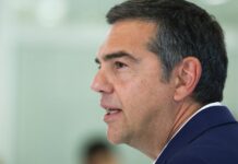 ΕΛΑΣ: «Αυγουστιάτικη παρέλαση τοξικότητας» μετά τη συνέντευξη του Αλέξη Τσίπρα -Το Μαξίμου επιλέγει την ανούσια πόλωση