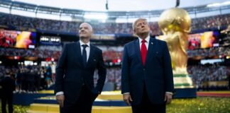 Τραμπ: Λάθος η δίωξη Ινφαντίνο από τη FIFA – Υποστήριξη στον ισχυρό άνδρα του παγκόσμιου ποδοσφαίρου