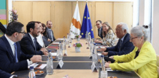 Κόστα στη Λευκωσία: Συζητήσεις με Χριστοδουλίδη για ΕΕ & Κυπριακό