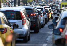 Καραμπόλα στη Λεωφόρο Ηρακλείου: Τέσσερα οχήματα συγκρούστηκαν, σοβαρές καθυστερήσεις στην κίνηση
