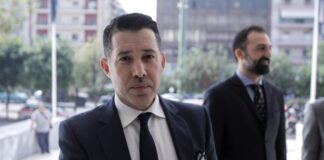 ΣΥΡΙΖΑ: «Φωτιά» για Μανιαδάκη – Ερωτήματα σε Υπ. Παιδείας & Παν. Δυτικής Αττικής