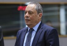 ΗΠΑ-Κύπρος: Οπλισμός με νέα χρονοδιάγραμμα, Άγκυρα σε εγρήγορση