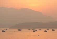 Σε κίνδυνο οι μεταφορές πετρελαίου από πλοίο σε πλοίο κοντά στο Ορμούζ, σύμφωνα με στρατιωτικό ινστιτούτο