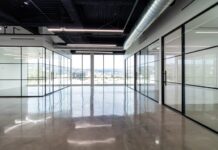 Αθήνα: Στα ύψη τα ενοίκια στα επαγγελματικά ακίνητα – Αύξηση 12,7% στις αγορές