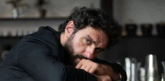Μελέτης Ηλίας: Η εξομολόγηση για τη δεκαετία των «700 ευρώ» και τις τρεις δουλειές